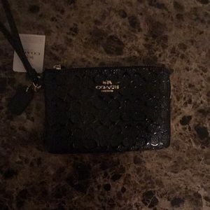 NWT Coach Wallet! 💓